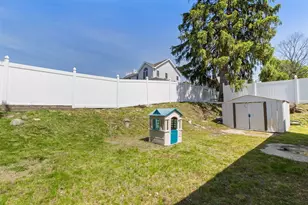117 Pearl St, Lawrence, MA 01841 - Photo 30