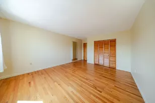 351 Pleasant St, Northampton, MA 01060 - Photo 20