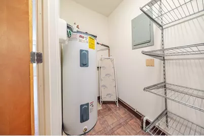 351 Pleasant St #9, Northampton, MA 01060 - Photo 26