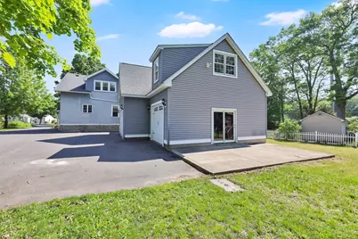 543 Amostown Road, West Springfield, MA 01089 - Photo 8