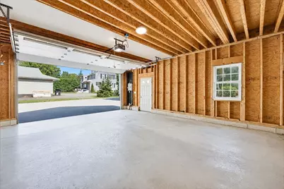 543 Amostown Road, West Springfield, MA 01089 - Photo 32