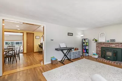3 Cedarwood Ln, Rowley, MA 01969 - Photo 6