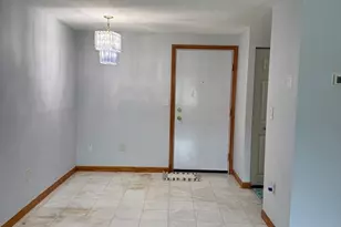 135 Grove St, Rockland, MA 02370 - Photo 8
