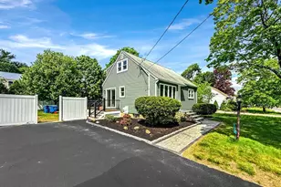 6 Anthony Rd, Tewksbury, MA 01876 - Photo 4
