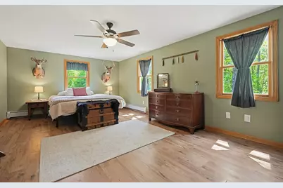284 Howe St, East Brookfield, MA 01515 - Photo 32