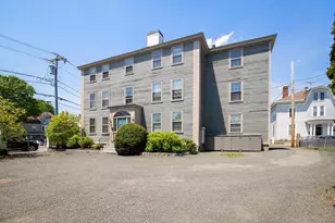17 Washington St, Gloucester, MA 01930 - Photo 2