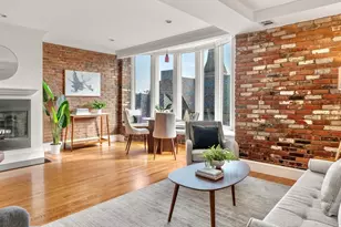 197 W Newton St, Boston, MA 02116 - Photo 2