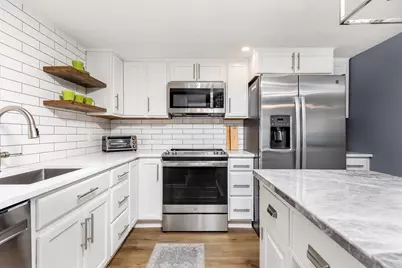 404 Paradise Road #1C, Swampscott, MA 01907 - Photo 12