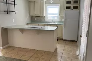 34 Lincoln St, Millville, MA 01529 - Photo 4