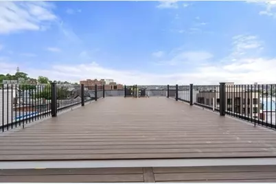 472 W Broadway #301, Boston, MA 02127 - Photo 8