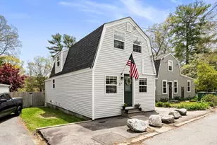 17 Woodbine Ave, Pembroke, MA 02359 - Photo 1