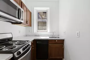 1673 Commonwealth Ave, Boston, MA 02135 - Photo 14