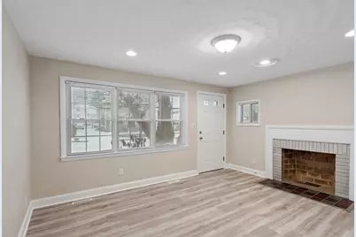 94 June Street, Worcester, MA 01602 - Photo 4