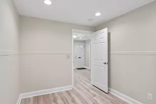 94 June St, Worcester, MA 01602 - Photo 26