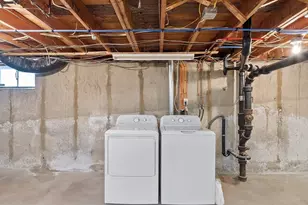 94 June St, Worcester, MA 01602 - Photo 28