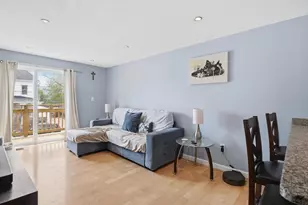 11 W Bowers St, Lowell, MA 01854 - Photo 12