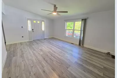 15 Meetinghouse Rd, Taunton, MA 02780 - Photo 10