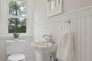 8 Grant Pl, Lexington, MA 02420 - Photo 18
