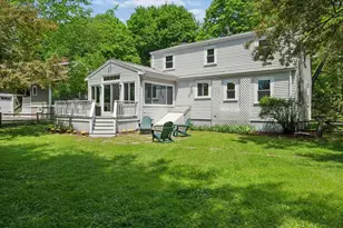 8 Grant Pl, Lexington, MA 02420 - Photo 32