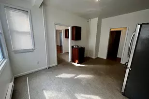 35 Woodbine St, Worcester, MA 01603 - Photo 8