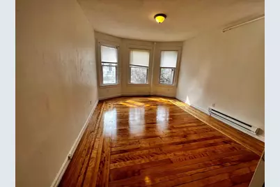 3-5 Woodbine St #1, Worcester, MA 01603 - Photo 4