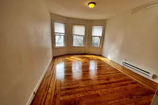 35 Woodbine St, Worcester, MA 01603 - Photo 4