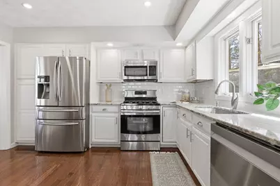 390 Andover St, Wilmington, MA 01887 - Photo 8