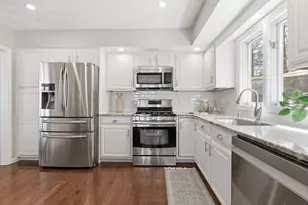 390 Andover St, Wilmington, MA 01887 - Photo 8