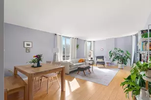 77 Pond Ave, Brookline, MA 02445 - Photo 2