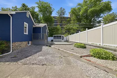 11 Olympia Ave, Shrewsbury, MA 01545 - Photo 4