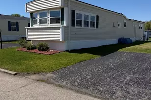 52 Liberty Dr, Attleboro, MA 02703 - Photo 2
