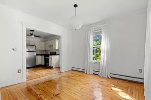 7 Winter St, Amesbury, MA 01913 - Photo 8