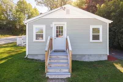 8 Freeman Ave, Webster, MA 01570 - Photo 20