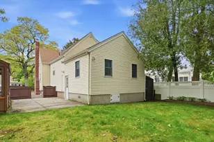 40 Glenwood Rd, Lynn, MA 01904 - Photo 22