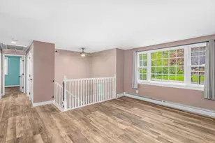101 Augsburg Dr, Attleboro, MA 02703 - Photo 14