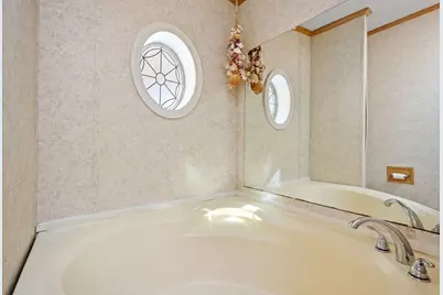 54 Kins Ct, Wareham, MA 02558 - Photo 34