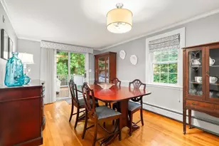 9 Roland St, Medford, MA 02155 - Photo 8