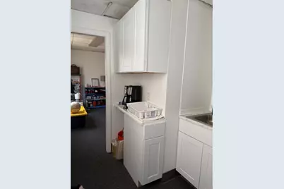723 Washington St, Newton, MA 02458 - Photo 16