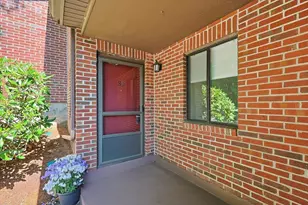 38 Highwood Dr, Franklin, MA 02038 - Photo 1