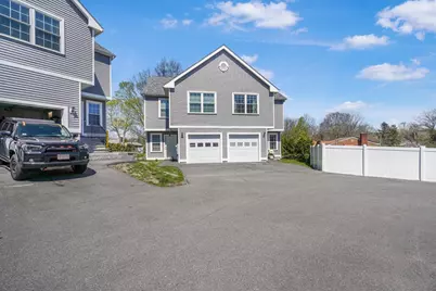 10 Knights Way #10, Swansea, MA 02777 - Photo 2