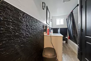 1830 Bay St, Fall River, MA 02724 - Photo 10