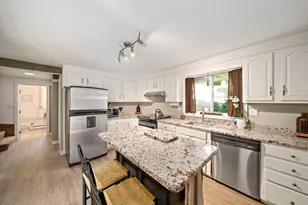 47 Candia St, Weymouth, MA 02189 - Photo 4