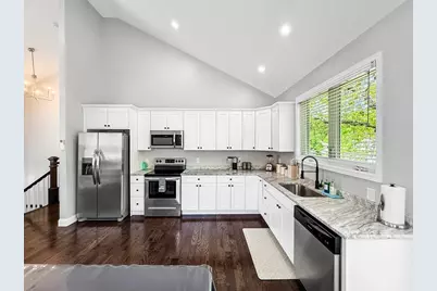 16 Adelle Circuit, Worcester, MA 01607 - Photo 10