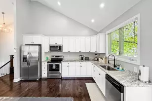 16 Adelle Circuit, Worcester, MA 01607 - Photo 10
