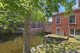 124 College St, South Hadley, MA 01075 - Photo 6