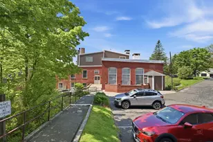 124 College St, South Hadley, MA 01075 - Photo 6