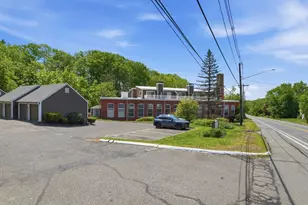 124 College St, South Hadley, MA 01075 - Photo 8