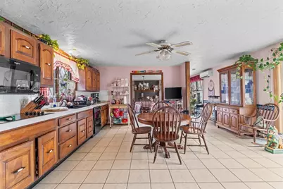 186 8 Lots Rd, Sutton, MA 01590 - Photo 8