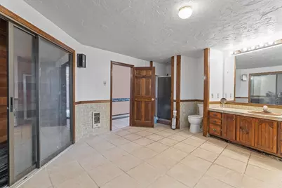 186 8 Lots Rd, Sutton, MA 01590 - Photo 18