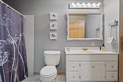 212 Grove St, Clinton, MA 01510 - Photo 12